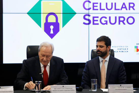 roubo de celulares